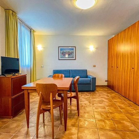Appartamento Smith Arneis - Affitti Brevi Italia Bardonecchia Exteriör bild