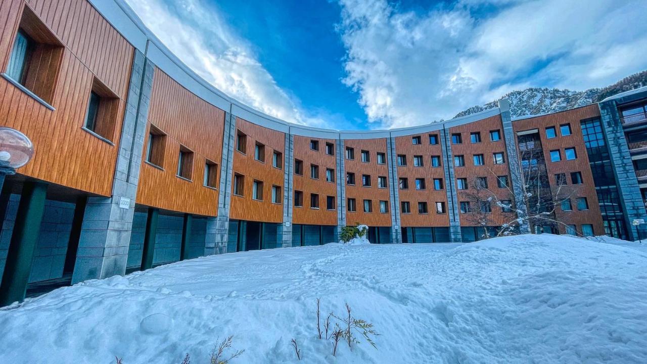 Appartamento Smith Arneis - Affitti Brevi Italia Bardonecchia Exteriör bild
