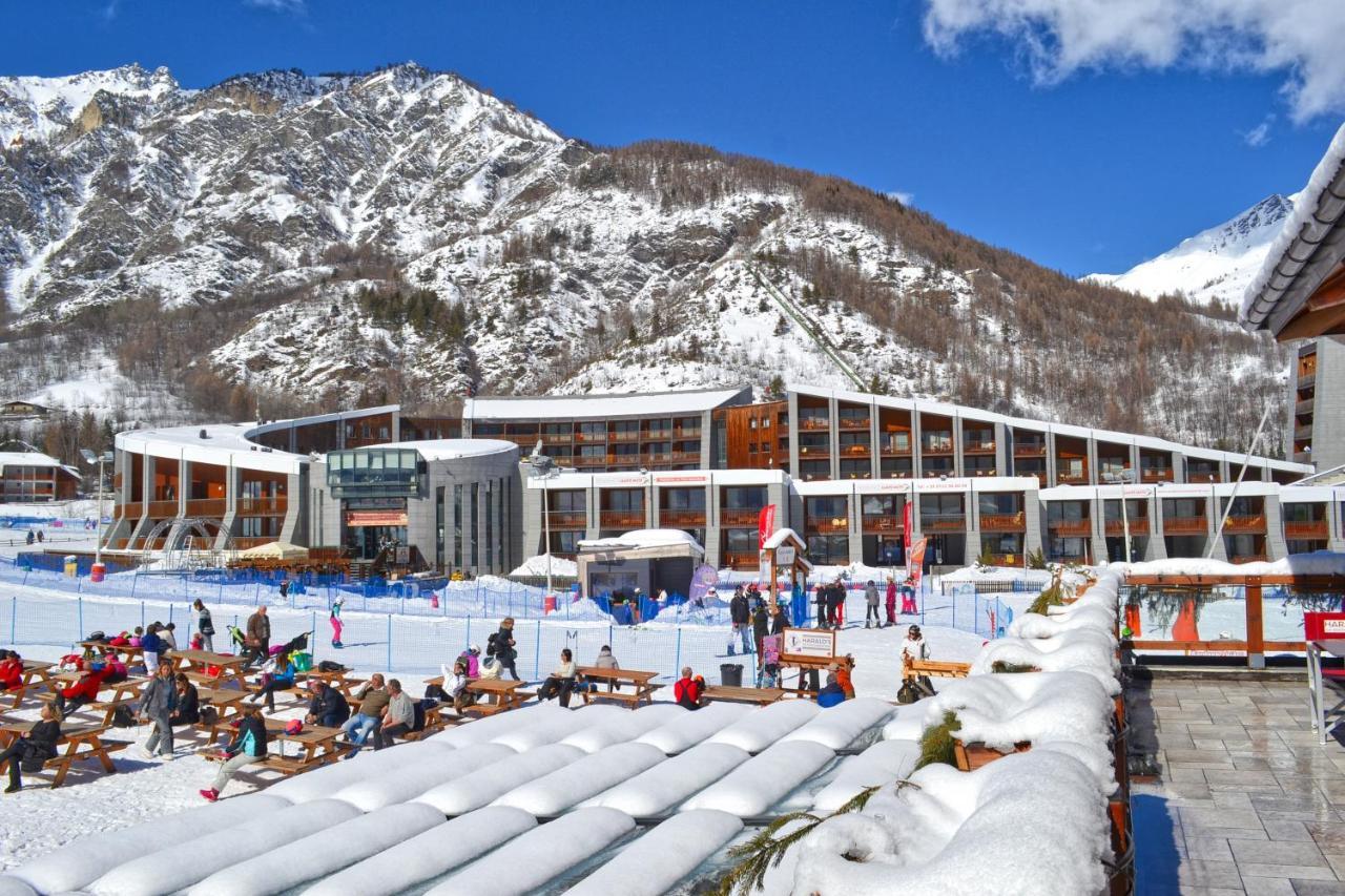 Appartamento Smith Arneis - Affitti Brevi Italia Bardonecchia Exteriör bild