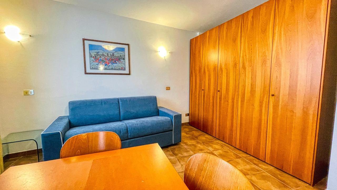Appartamento Smith Arneis - Affitti Brevi Italia Bardonecchia Exteriör bild
