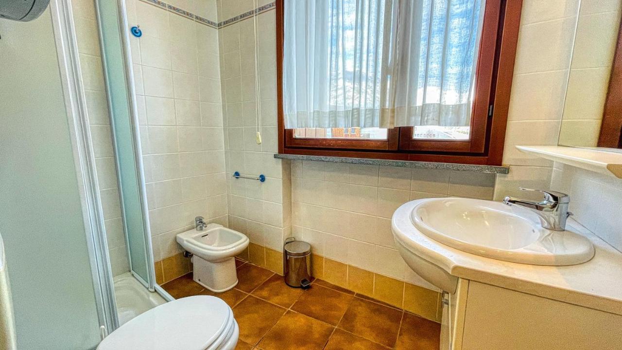 Appartamento Smith Arneis - Affitti Brevi Italia Bardonecchia Exteriör bild